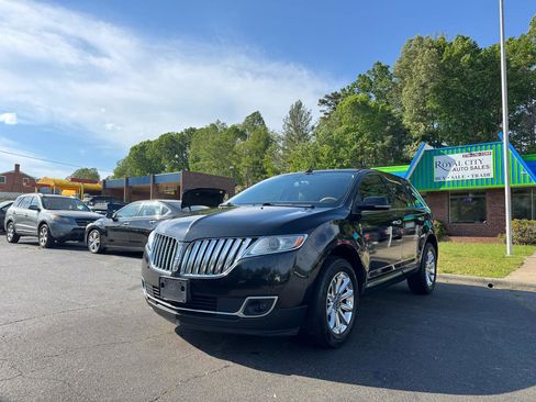 Used 2015 Lincoln MKX AWD w/ Equipment Group 102A image 1