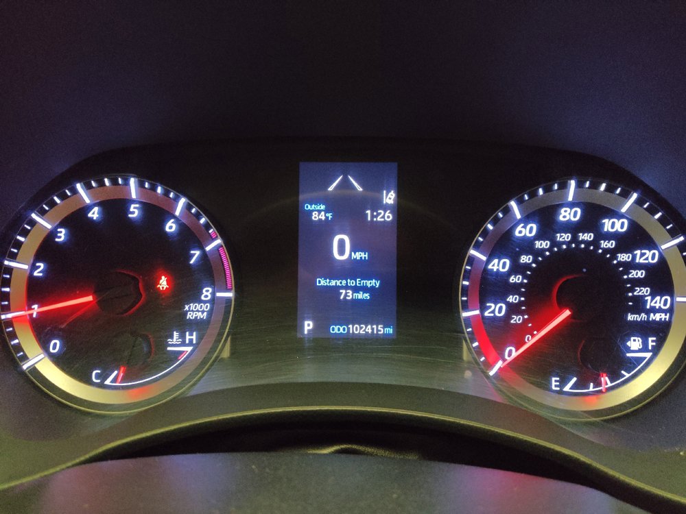 Used 2021 Toyota Highlander LE FWD image 23