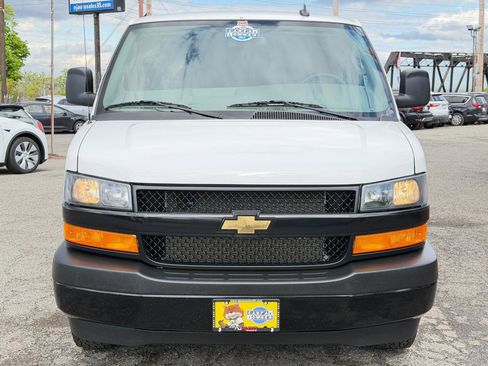 Used 2025 Chevrolet Express 2500 Extended w/ Driver Convenience Package RWD image 70