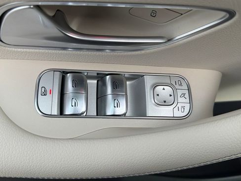 Used 2026 Mercedes-Benz GLE 350 4MATIC image 29