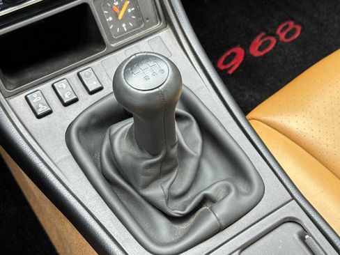 Used 1994 Porsche 968 Cabriolet image 23