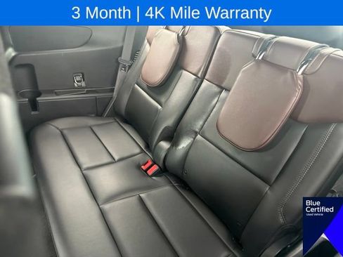 Used 2022 Ford Explorer Platinum w/ Equipment Group 601A AWD/4WD image 19