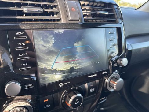 Used 2024 Toyota 4Runner TRD Off-Road Premium image 29