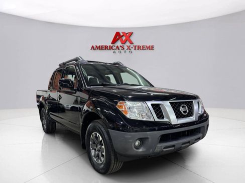 Used 2017 Nissan Frontier PRO-4X w/ Pro-4x Luxury Package AWD/4WD image 9