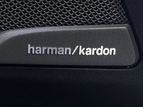 Used 2022 BMW X3 M40i image 8