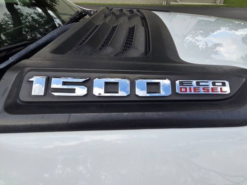 Used 2020 RAM 1500 Laramie w/ Sport Appearance Package RWD image 9