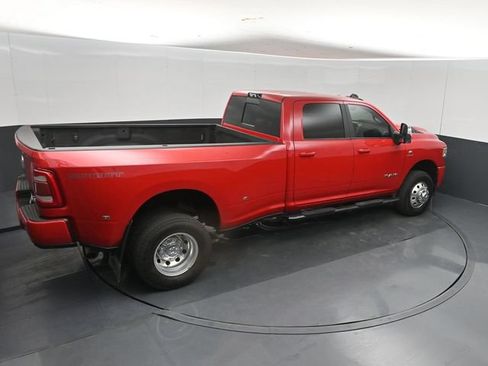 Used 2023 RAM 3500 Laramie AWD/4WD image 39