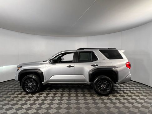 Used 2025 Toyota 4Runner SR5 image 8