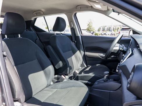 Used 2024 Nissan Kicks S FWD image 18