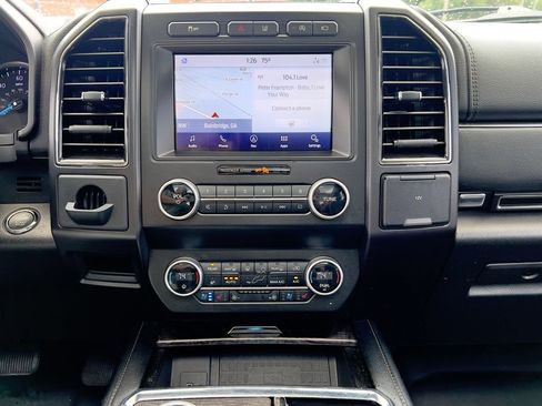 Used 2021 Ford Expedition Limited RWD image 31