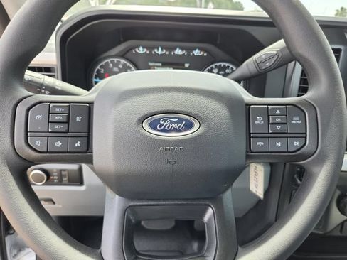 New 2026 Ford F250 XL RWD image 5