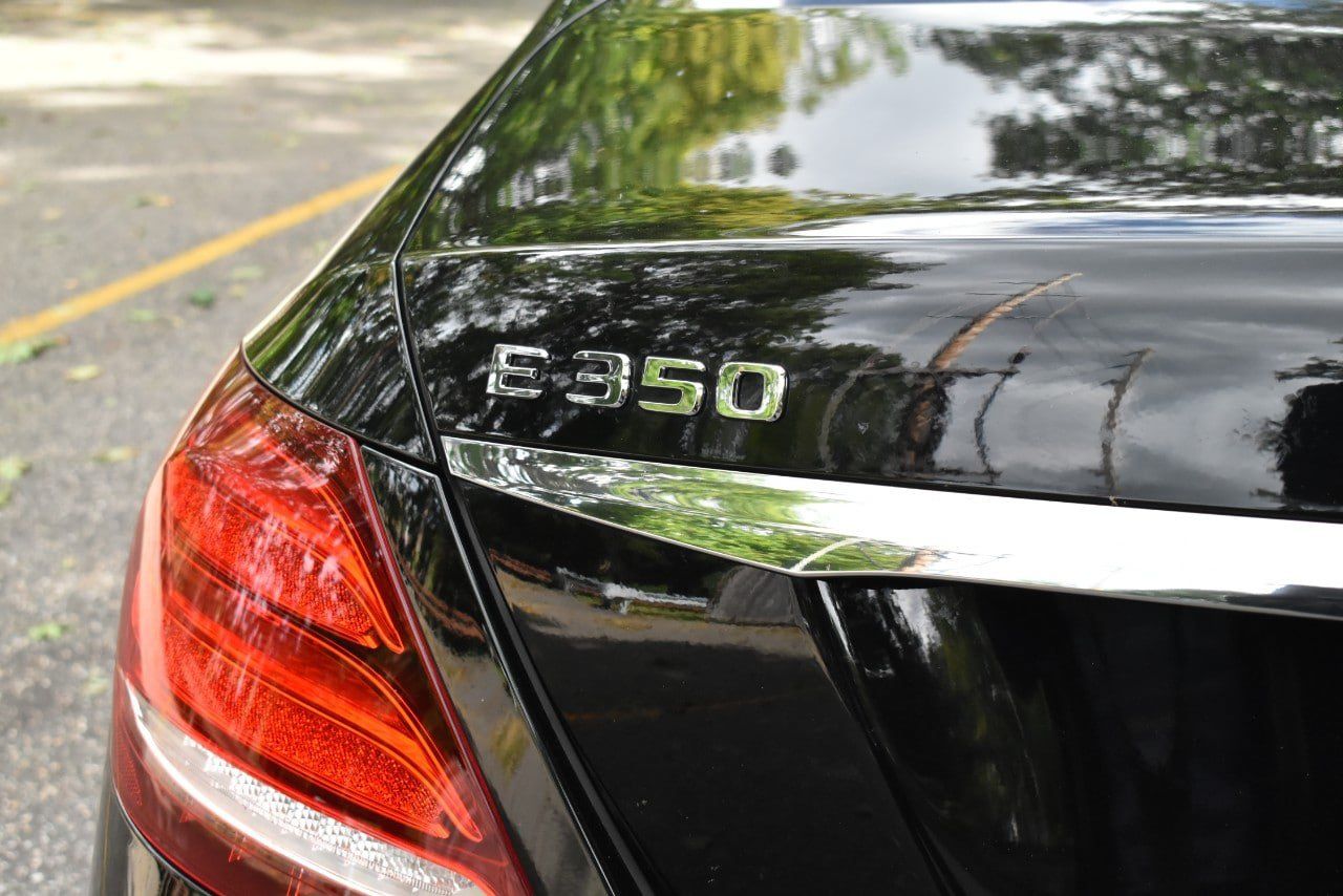 Used 2020 Mercedes-Benz E 350 Sedan image 33