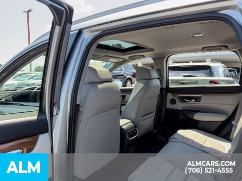 Used 2019 Honda CR-V Touring image 12