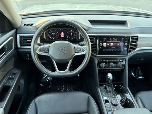 Used 2023 Volkswagen Atlas SE AWD/4WD image 19