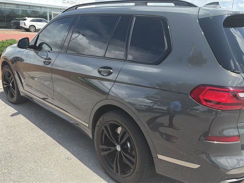 Used 2022 BMW X7 M50i w/ Dynamic Handling Package AWD/4WD image 6