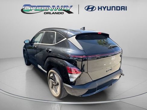 Used 2024 Hyundai Kona SEL FWD image 8