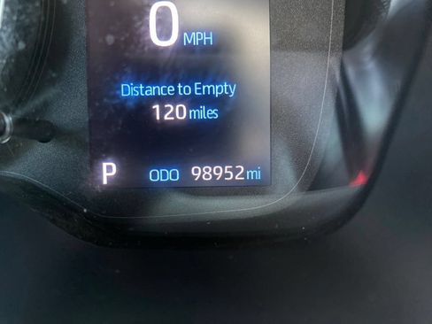 Used 2020 Toyota Corolla LE w/ Carpet Mat Package (TMS) FWD image 6