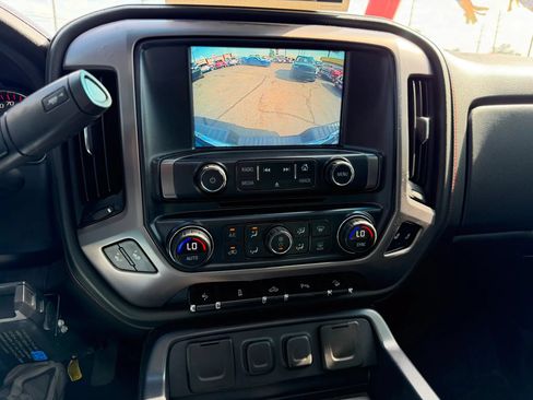 Used 2016 GMC Sierra 1500 SLT w/ All Terrain X Package AWD/4WD image 15