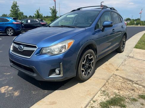 Used 2016 Subaru Crosstrek 2.0i Limited w/ Popular Package #2 AWD/4WD image 1