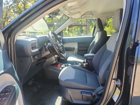 Used 2022 Ford Maverick XLT image 18