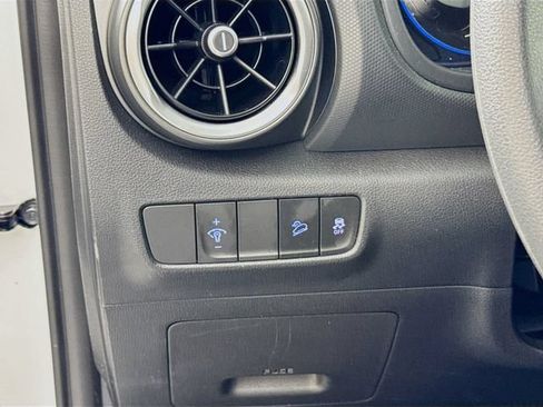 Certified 2022 Hyundai Kona SEL FWD image 14