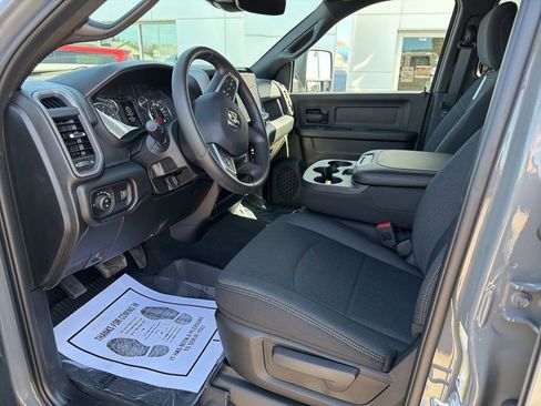 New 2026 RAM 2500 Tradesman AWD/4WD image 13