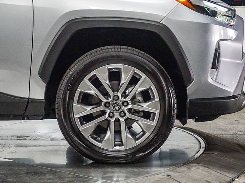 Certified 2025 Toyota RAV4 XLE Premium AWD/4WD image 7