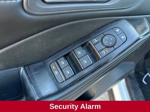 Used 2023 Nissan Rogue SV w/ SV Premium B Package image 12