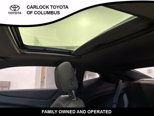 Used 2017 Chevrolet Camaro SS RWD image 14