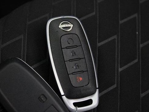 Certified 2023 Nissan Kicks SV FWD image 28