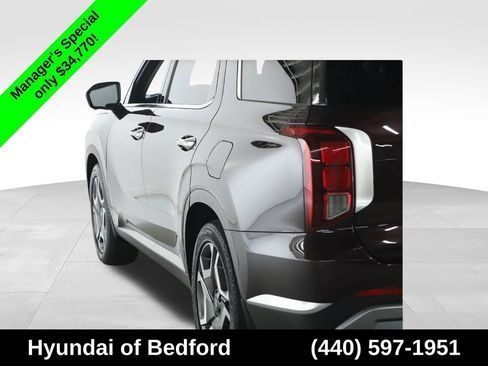 Used 2023 Hyundai Palisade Limited w/ Winter Package AWD/4WD image 45