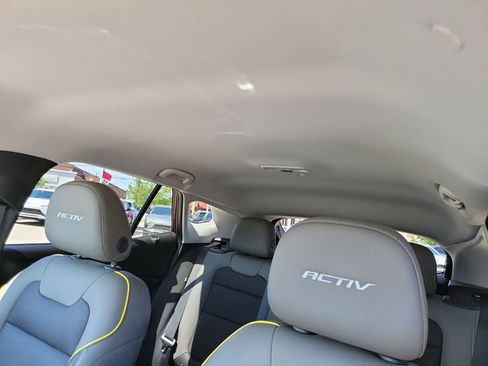 Used 2024 Chevrolet Trax ACTIV w/ Driver Confidence Package FWD image 18
