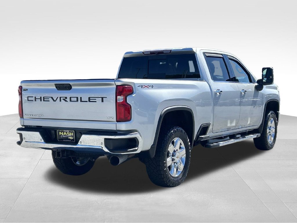 Used 2022 Chevrolet Silverado 3500 LTZ w/ LTZ Plus Package AWD/4WD image 3