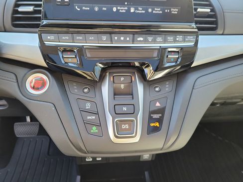 Certified 2026 Honda Odyssey EX-L image 37