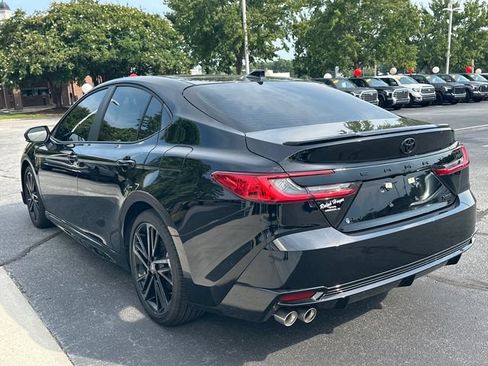 Used 2026 Toyota Camry XSE FWD image 5