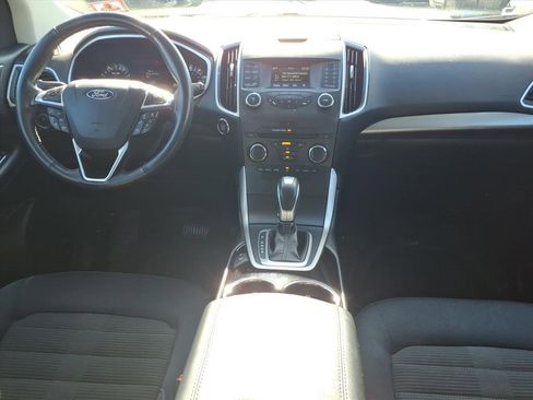 Used 2017 Ford Edge SEL image 15