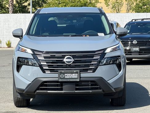 New 2026 Nissan Rogue SV FWD image 6