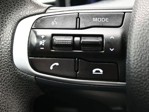 Used 2023 Kia K5 LXS FWD image 18