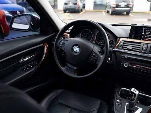 Used 2013 BMW 328i 328i image 9