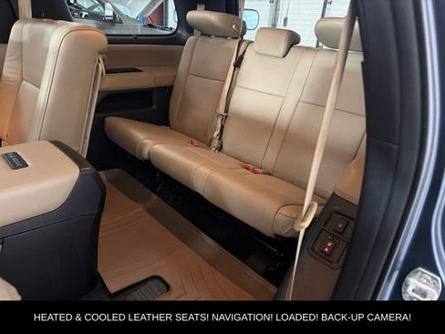 Used 2018 Toyota Sequoia Platinum AWD/4WD image 30
