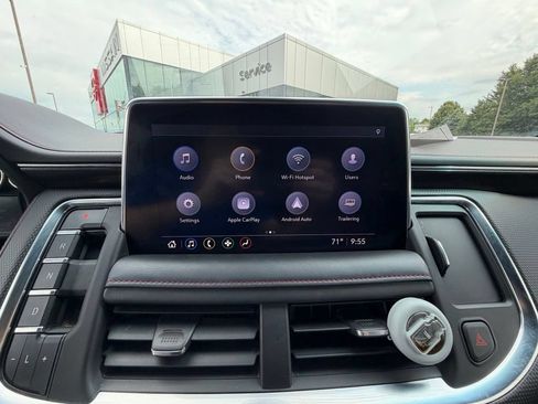 Used 2021 Chevrolet Tahoe RST AWD/4WD image 9