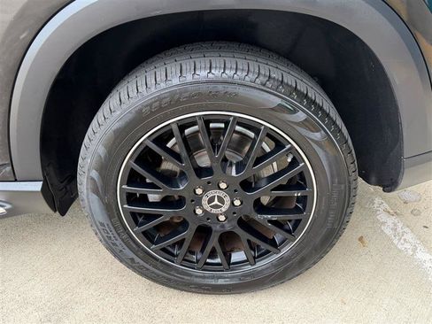 Used 2020 Mercedes-Benz GLE 350 4MATIC image 25