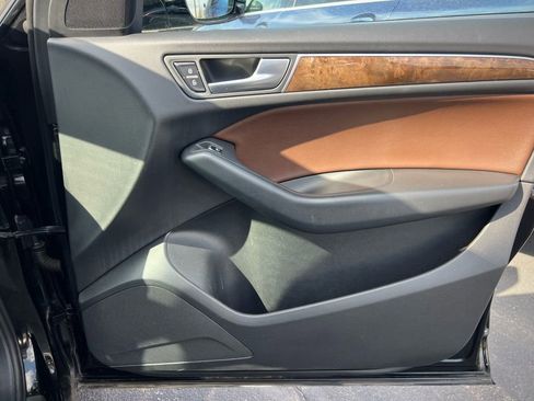 Used 2017 Audi Q5 2.0T Premium image 29