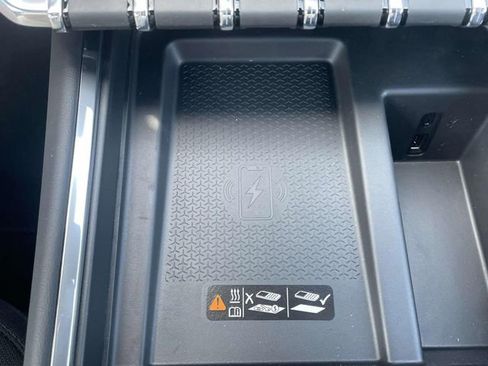 New 2025 GMC Acadia Elevation FWD image 24