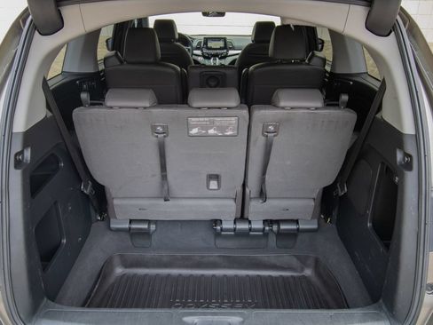 Used 2018 Honda Odyssey EX-L image 46
