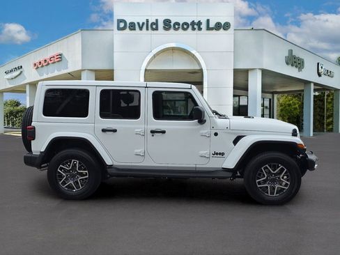 New 2026 Jeep Wrangler Sahara image 6