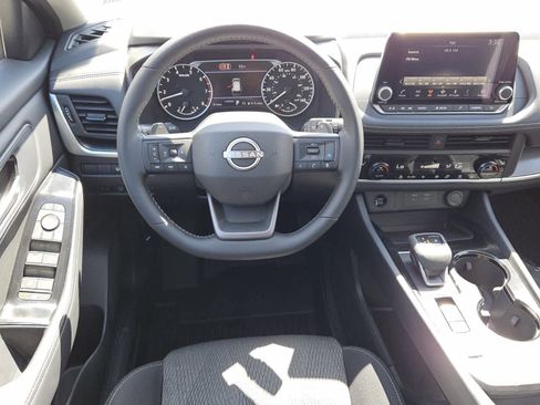New 2026 Nissan Rogue SV FWD image 5