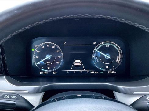 Certified 2022 Kia Sorento SX Prestige w/ Panoramic Sunroof Package image 20