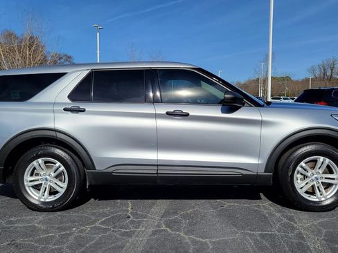 Used 2022 Ford Explorer 4WD image 5