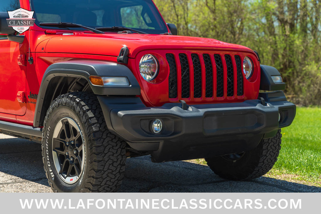 Used 2020 Jeep Gladiator Sport w/ Technology Group AWD/4WD image 7